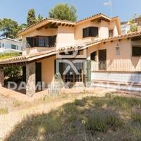 Вилла в Испании, Каталония, Жирона, 240 кв.м.