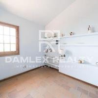 Вилла в Испании, Каталония, Жирона, 240 кв.м.