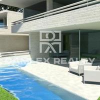 Вилла на первой линии моря/озера в Испании, Каталония, Багур, 396 кв.м.