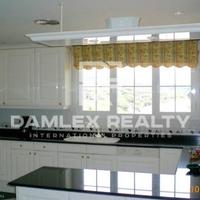 Villa in the suburbs in Spain, Catalunya, Begur, 625 sq.m.