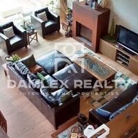 Villa in the suburbs in Spain, Catalunya, Begur, 575 sq.m.