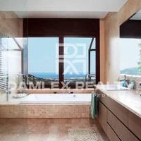 Villa in the suburbs in Spain, Catalunya, Begur, 575 sq.m.