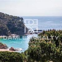 House in Spain, Catalunya, Girona, 210 sq.m.