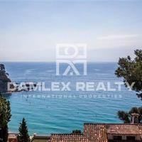 House in Spain, Catalunya, Girona, 210 sq.m.