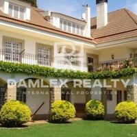 Дом в Испании, Каталония, Жирона, 590 кв.м.