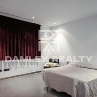 Villa in Spain, Catalunya, Girona, 450 sq.m.