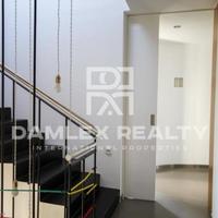 Villa in Spain, Catalunya, Girona, 450 sq.m.