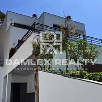 Вилла в Испании, Каталония, Жирона, 390 кв.м.