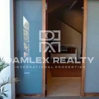 Вилла в Испании, Каталония, Жирона, 390 кв.м.