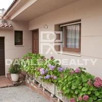 Вилла в Испании, Каталония, Жирона, 330 кв.м.