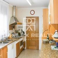 Вилла в Испании, Каталония, Жирона, 330 кв.м.