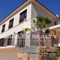 Вилла в Испании, Каталония, Жирона, 211 кв.м.