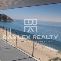 Apartment in Spain, Catalunya, Girona, 200 sq.m.