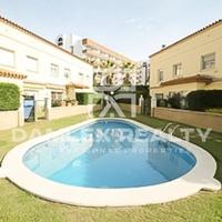 Townhouse in Spain, Catalunya, Girona, 240 sq.m.