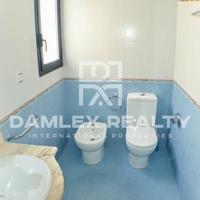 Апартаменты на второй линии моря/озера в Испании, Каталония, Жирона, 101 кв.м.