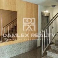 Апартаменты на второй линии моря/озера в Испании, Каталония, Жирона, 101 кв.м.