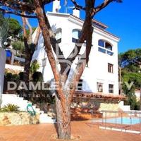 Дом в Испании, Каталония, Жирона, 300 кв.м.