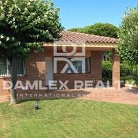 Вилла в Испании, Каталония, Багур, 244 кв.м.