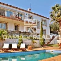 Дом в Испании, Каталония, Жирона, 251 кв.м.