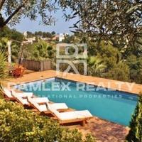 Дом в Испании, Каталония, Жирона, 251 кв.м.