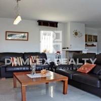 Дом в Испании, Каталония, Жирона, 251 кв.м.