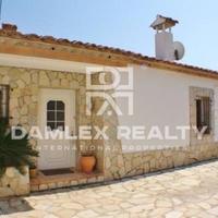 Дом в Испании, Каталония, Жирона, 251 кв.м.