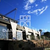 Villa in Spain, Catalunya, Girona, 809 sq.m.