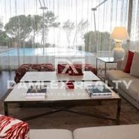 Villa in Spain, Catalunya, Girona, 809 sq.m.