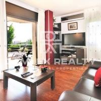 Apartment at the second line of the sea / lake in Spain, Catalunya, Girona, 142 sq.m.