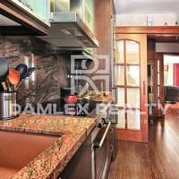 Apartment at the second line of the sea / lake in Spain, Catalunya, Girona, 142 sq.m.