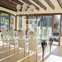 Villa in Spain, Catalunya, Girona, 260 sq.m.