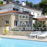 Вилла в Испании, Каталония, Жирона, 250 кв.м.