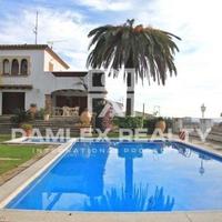 Дом в Испании, Каталония, Жирона, 406 кв.м.