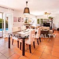 Дом в Испании, Каталония, Багур, 250 кв.м.