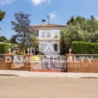 Дом в Испании, Каталония, Багур, 250 кв.м.