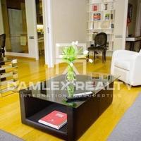 Flat in Spain, Catalunya, Barcelona, 220 sq.m.