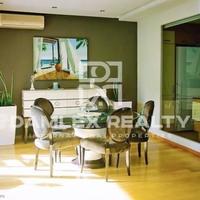 Flat in Spain, Catalunya, Barcelona, 220 sq.m.