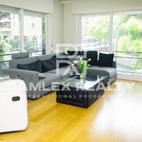 Flat in Spain, Catalunya, Barcelona, 220 sq.m.