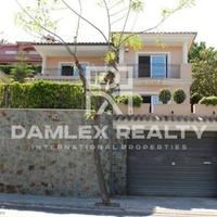 Villa in Spain, Catalunya, Begur, 441 sq.m.