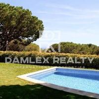 Вилла в Испании, Каталония, Багур, 307 кв.м.