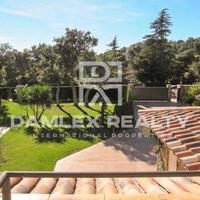 Вилла в Испании, Каталония, Жирона, 320 кв.м.