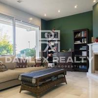 Villa in Spain, Catalunya, Barcelona, 500 sq.m.