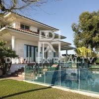 Villa in Spain, Catalunya, Barcelona, 500 sq.m.