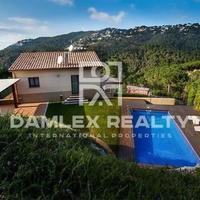 Вилла в Испании, Каталония, Жирона, 257 кв.м.