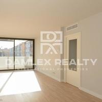 Flat in Spain, Catalunya, Barcelona, 119 sq.m.