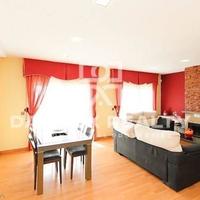 Villa in Spain, Catalunya, Girona, 220 sq.m.