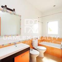 Villa in Spain, Catalunya, Girona, 220 sq.m.