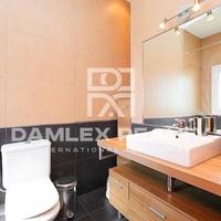 Villa in Spain, Catalunya, Girona, 220 sq.m.