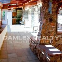 House in Spain, Catalunya, Girona, 550 sq.m.