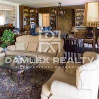 Villa in Spain, Catalunya, Begur, 200 sq.m.